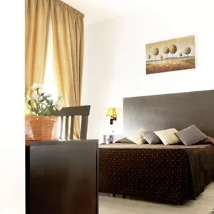 2* Maison d'hôtes Roman Residence